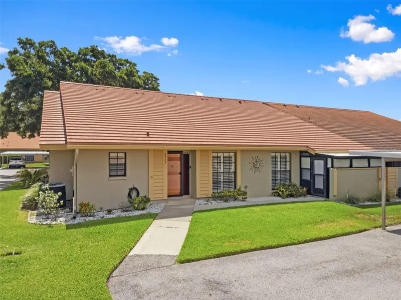 2065 Grove Ln, FL