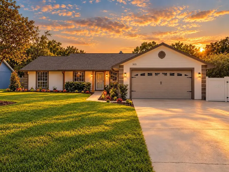 505 Lake Charm Dr, FL