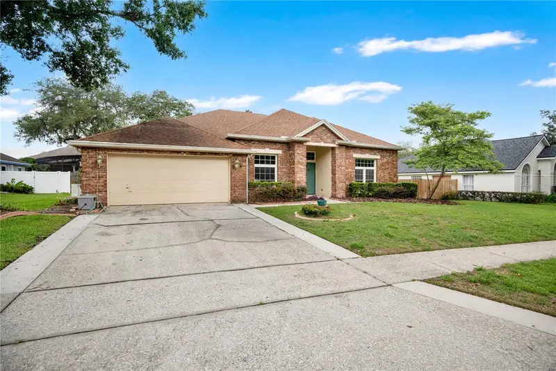 3886 Kingston Oaks Cv, FL