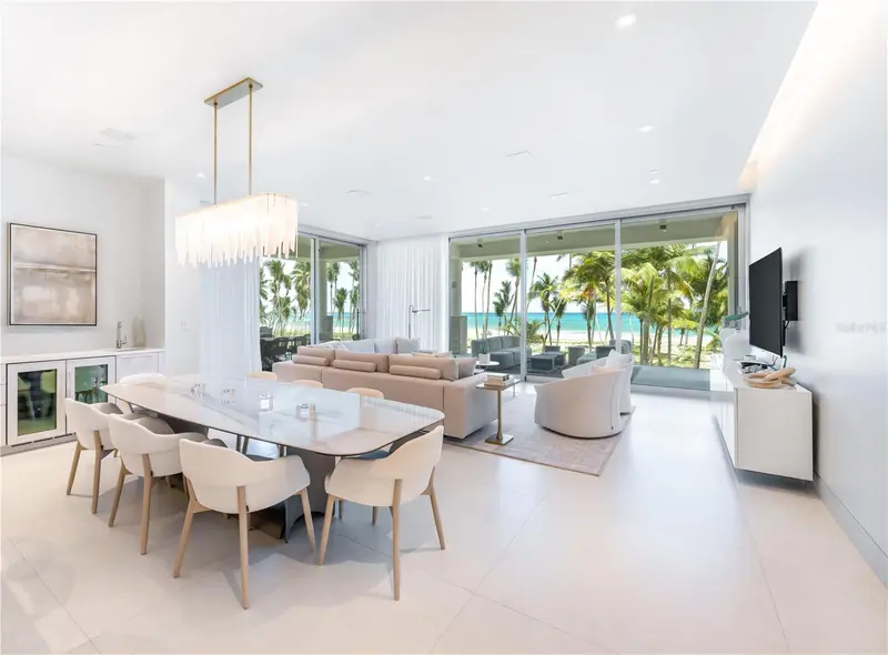 Ocean Drive Four Seasons Private Residences #6302, PR