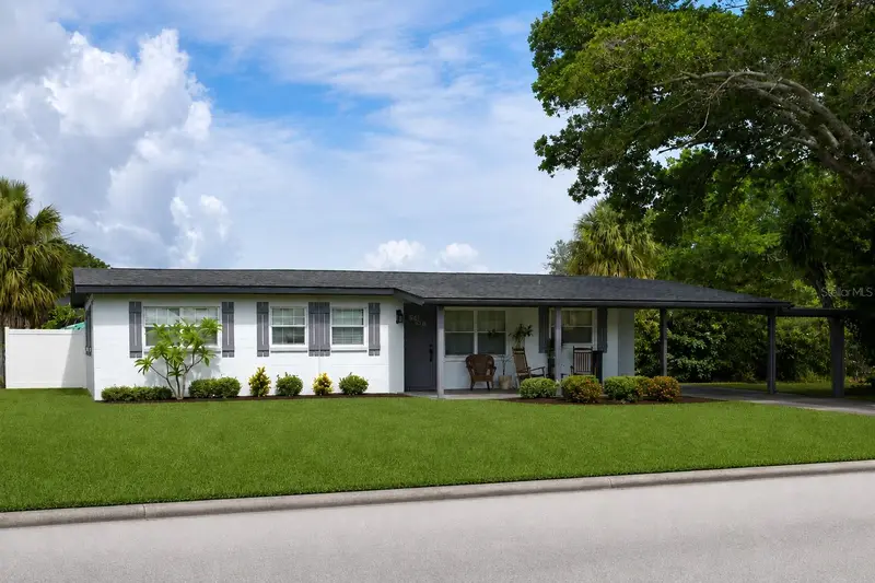 4636 W Bay Court Ave, FL