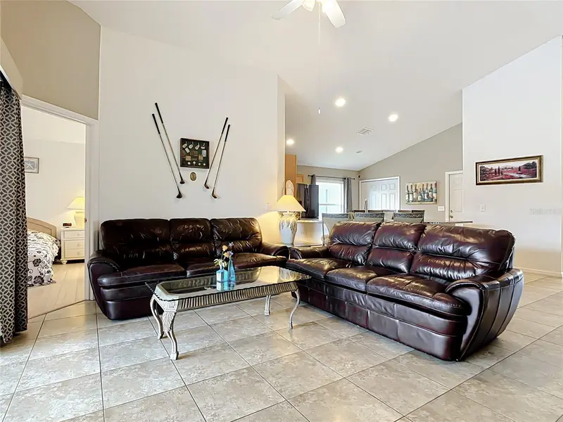 604 Chadbury Way, FL
