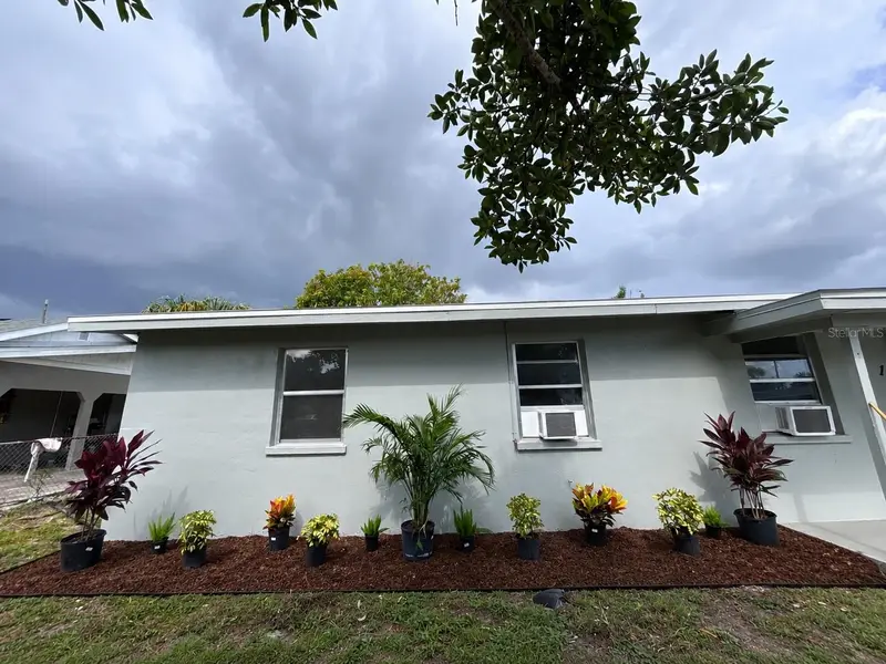 1629 Pawnee St, FL
