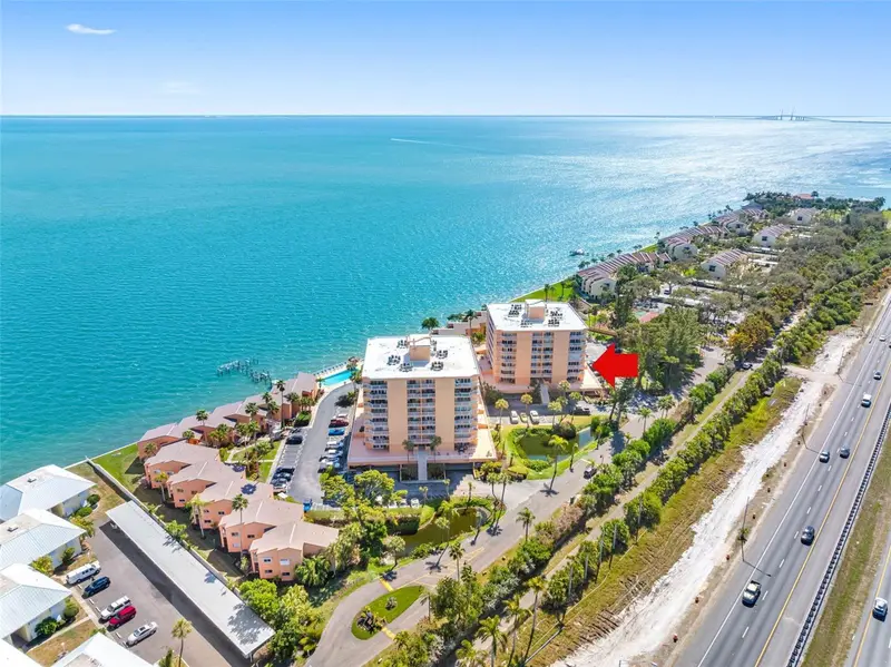 7432 Sunshine Skyway Ln S #406, FL
