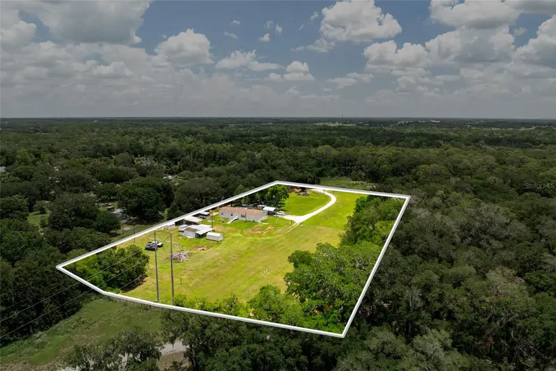 5709 Luckasavage Rd, FL