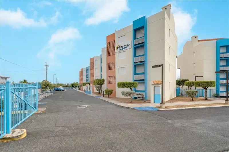 Sr-3301 Km 2.8 Interior Vistamar El Combate Condominium Bch #410 C, PR