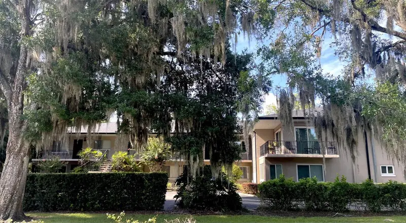 644 N Knowles Ave #3, FL