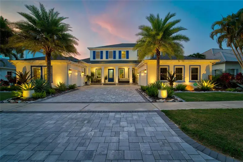 713 Islebay Dr, FL