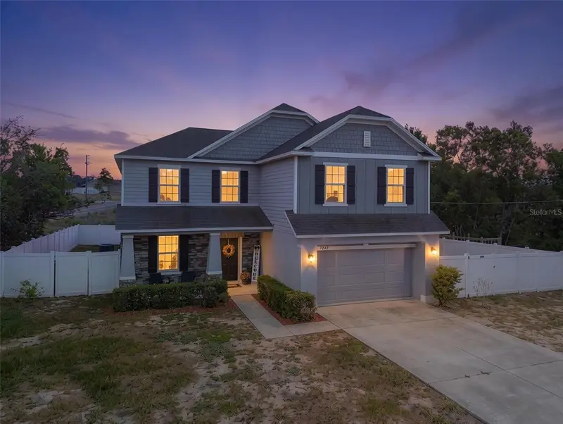 7242 Landmark Dr, FL