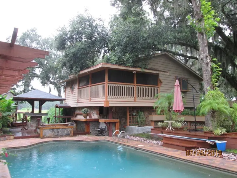 2690 E Lake Rd, FL