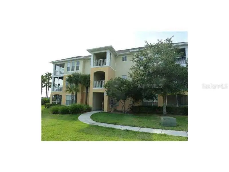 9401 Crescent Loop Cir #203, FL