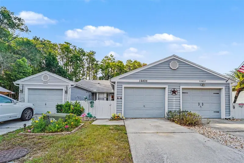 12435 Knollbrook Ln, FL