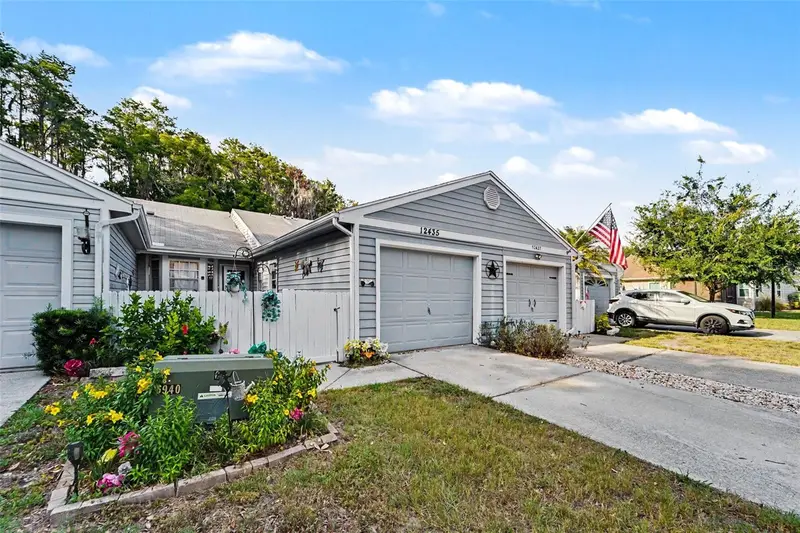 12435 Knollbrook Ln, FL