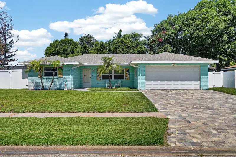 68 Raintree Dr, FL
