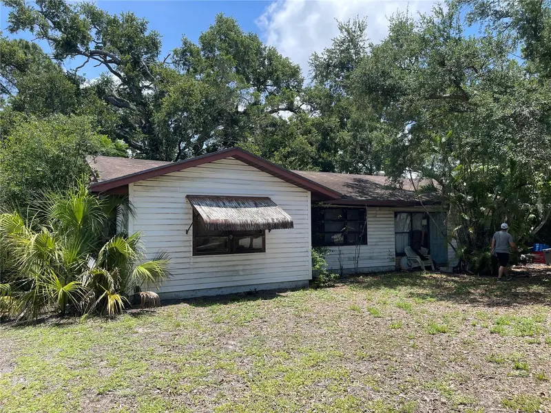 1311 S Brink Ave, FL