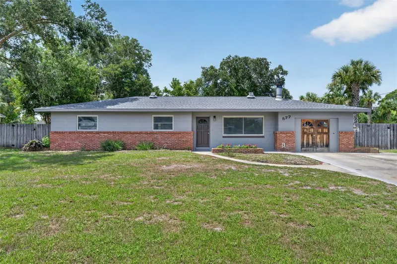 577 Parkdale Ct, FL