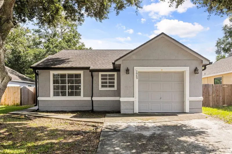 1969 Sheeler Oaks Dr, FL