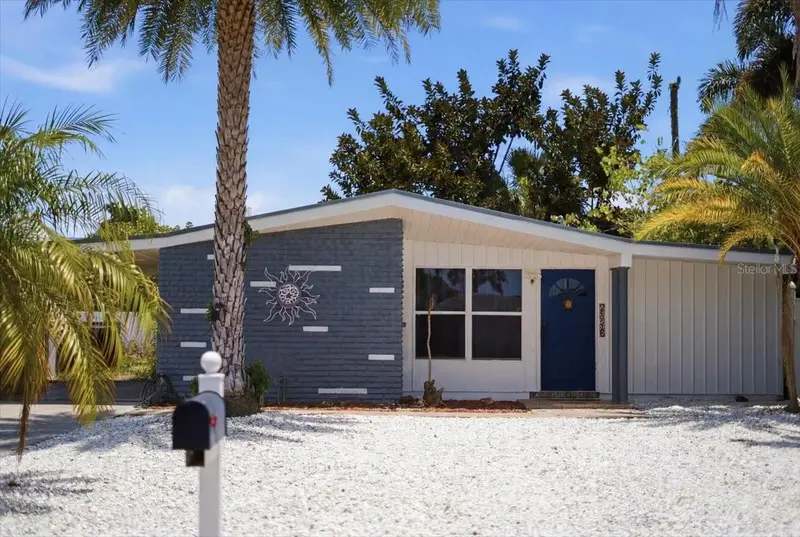 2316 Holyoke Ave, FL
