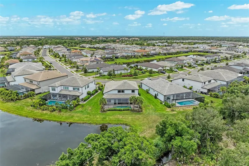 16341 Hidden Oak Loop, FL