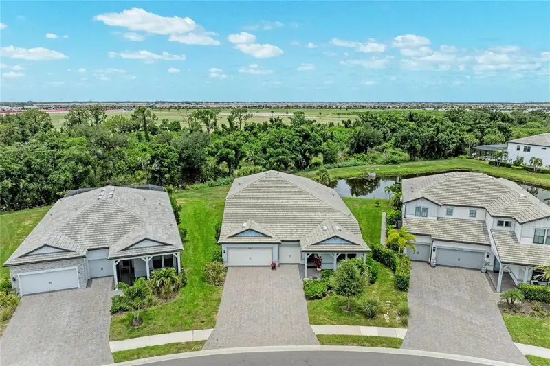 16341 Hidden Oak Loop, FL
