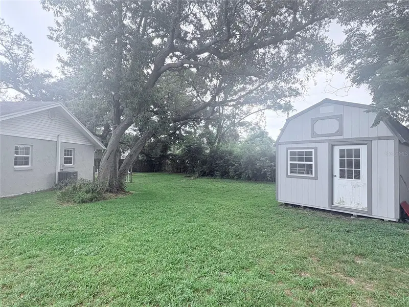 93 Glass Ct, FL