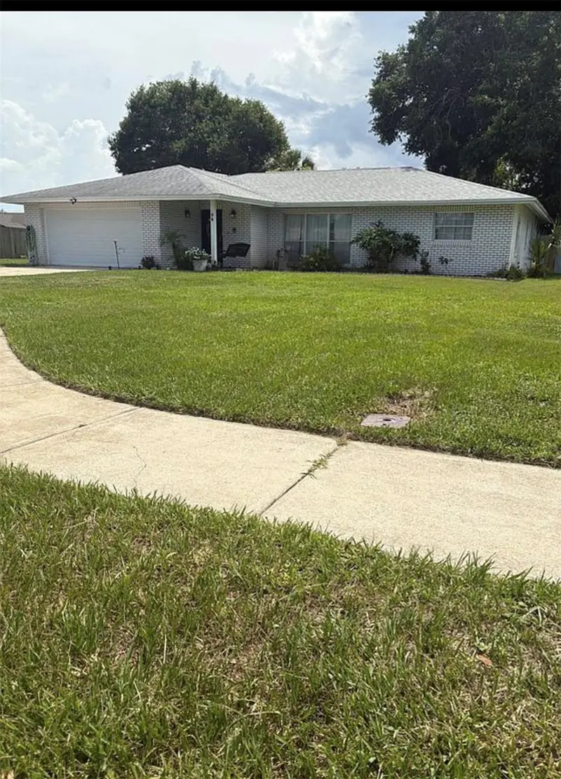 94 Glass Ct, FL