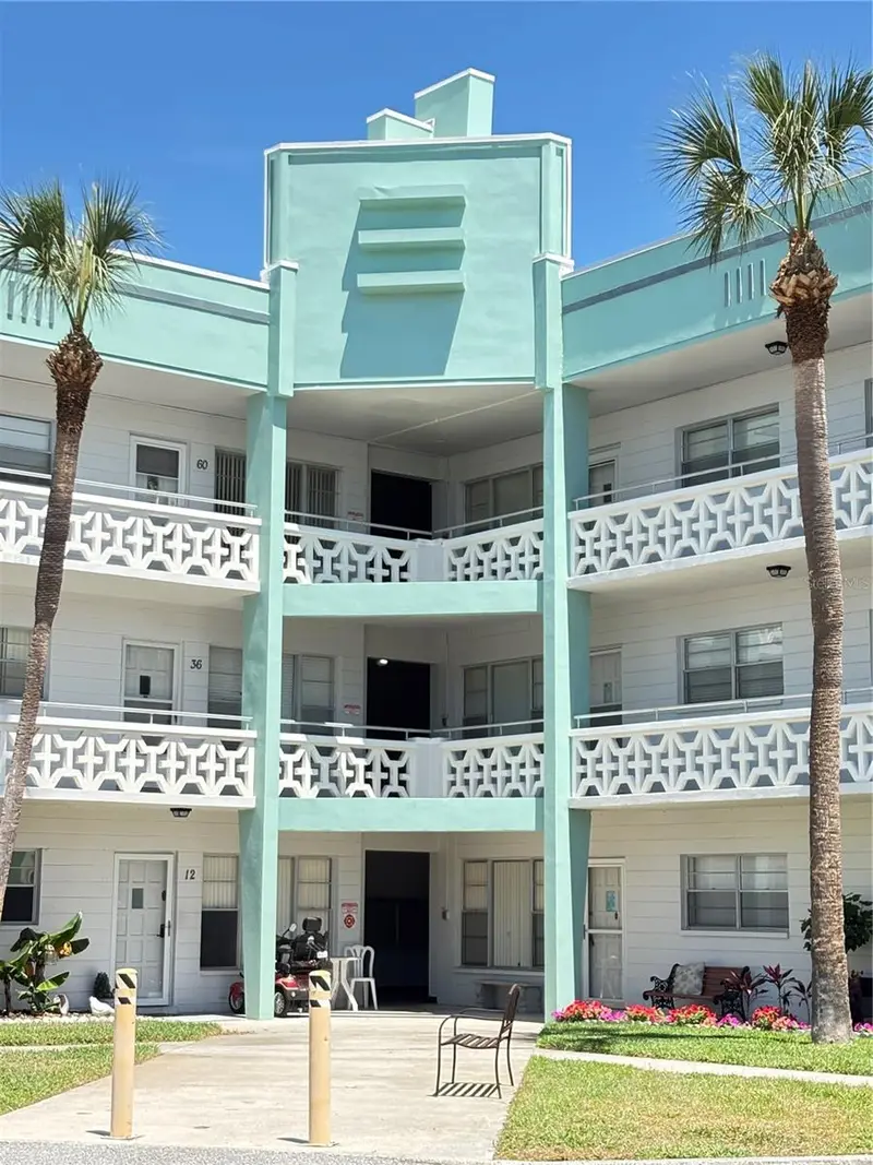 2456 Ecuadorian Way #42, FL