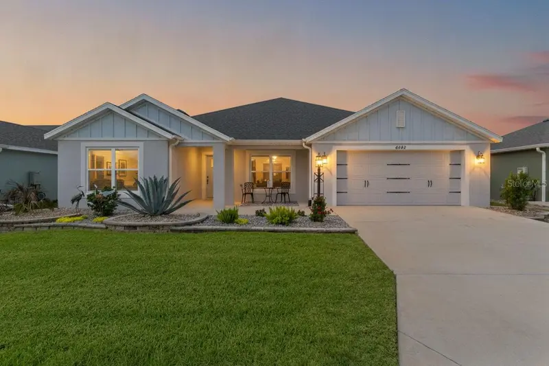 6692 Newell Loop, FL
