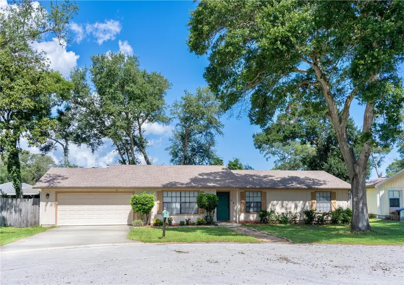 9 Bridget Ter, FL