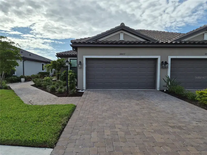 10057 Morning Mist Ln, FL