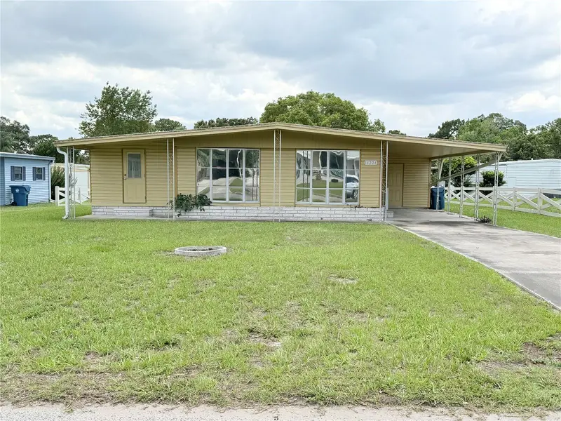 14224 Sandhurst St, FL