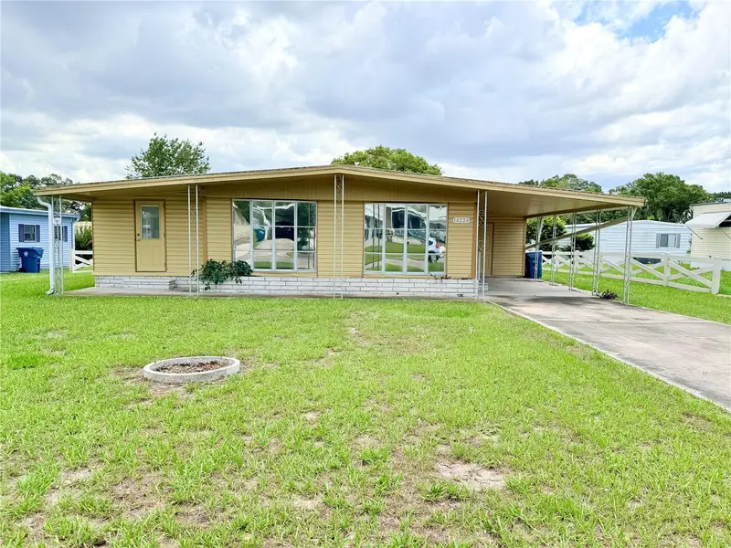 14224 Sandhurst St, FL