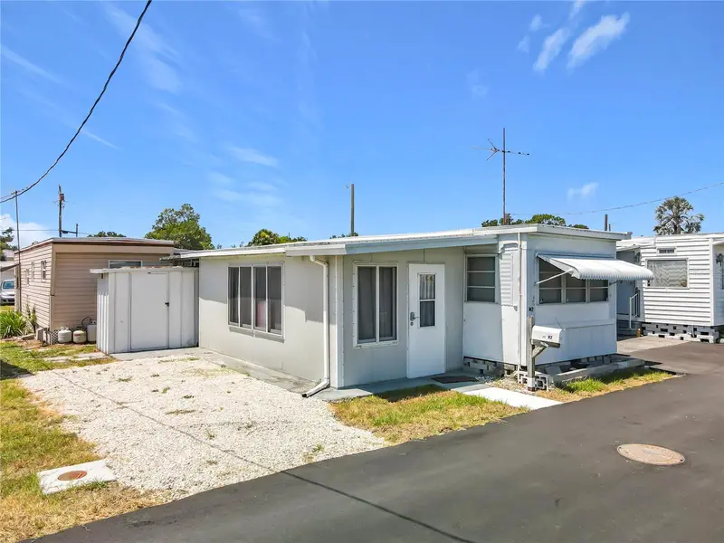 12674 Seminole Blvd #M2, FL