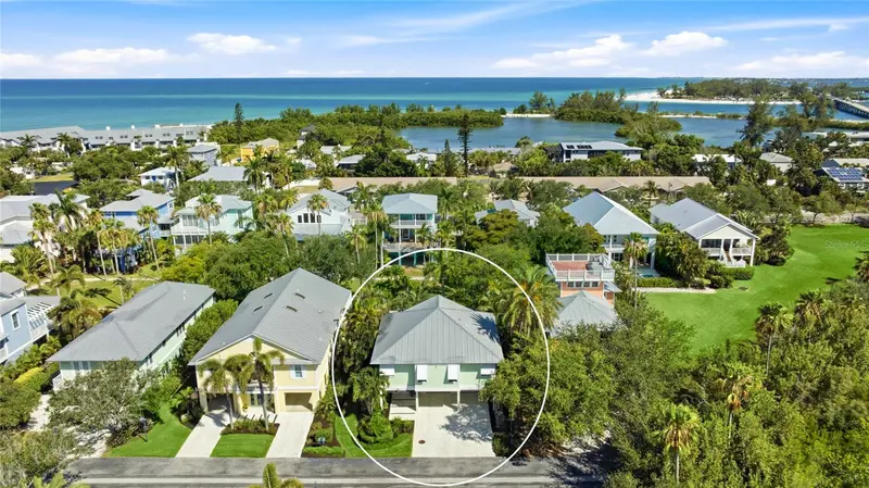 392 Firehouse Ln, FL