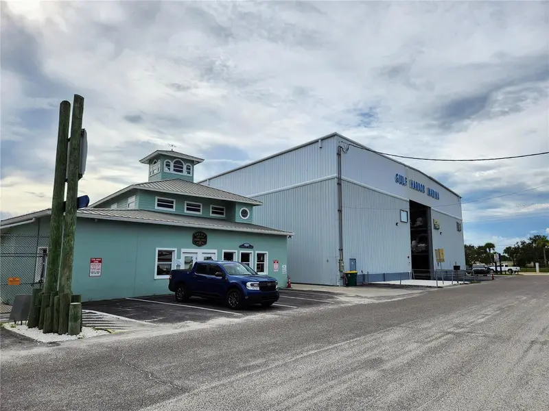 100 Circuit Rd #N12, FL