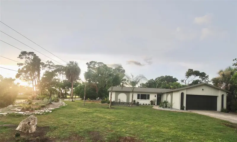 2235 Anastasia Way S, FL