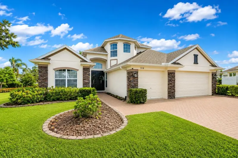 5518 72nd Ter E, FL