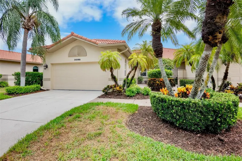 3386 Chelmsford Ct #7, FL