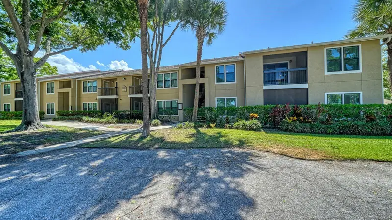 4024 Crockers Lake Blvd #27, FL
