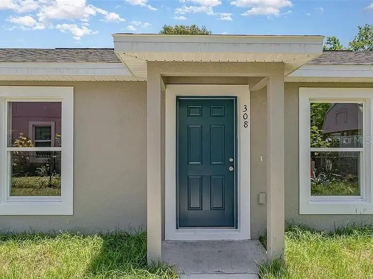 308 Ave P Nw, FL