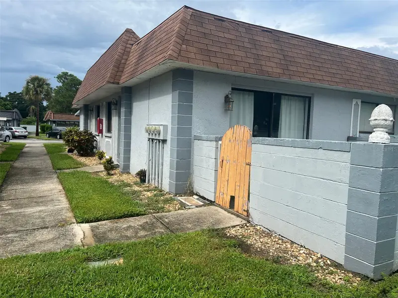 5100 70th Pl N #5100, FL