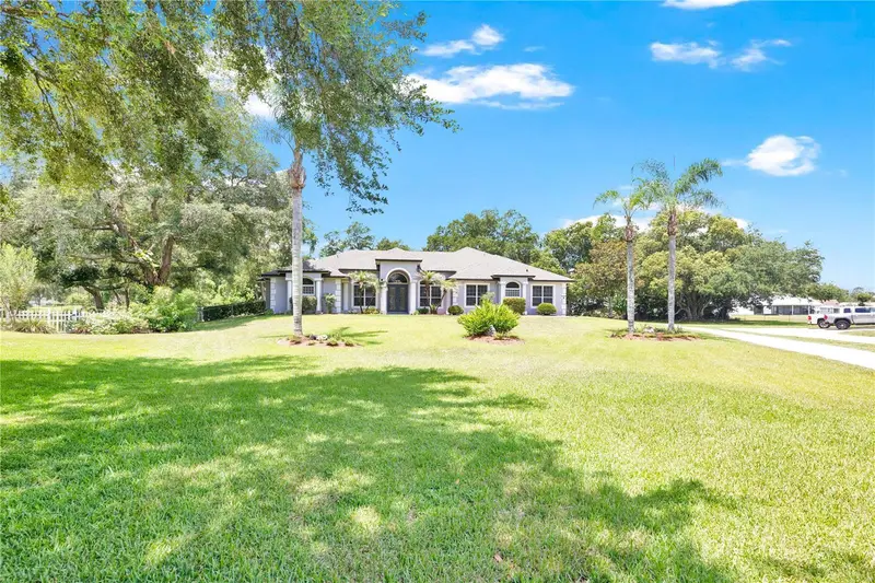 4500 Lake Ashley Dr, FL