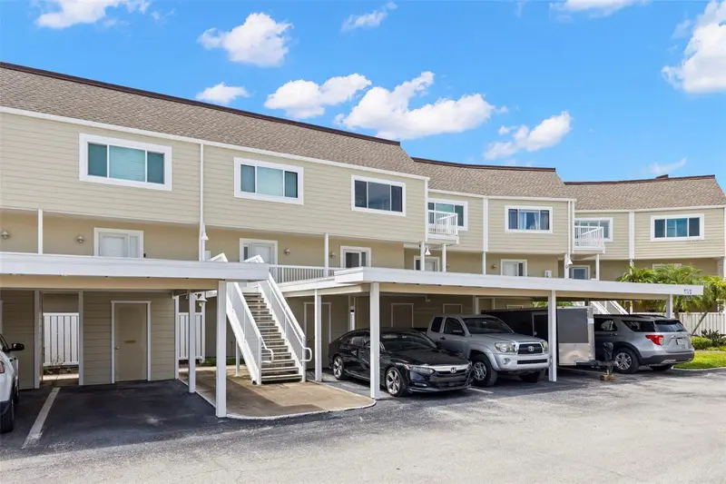 433 S Paula Dr #28, FL