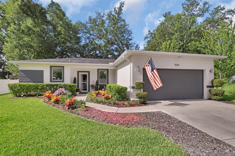 West Highlands listing
