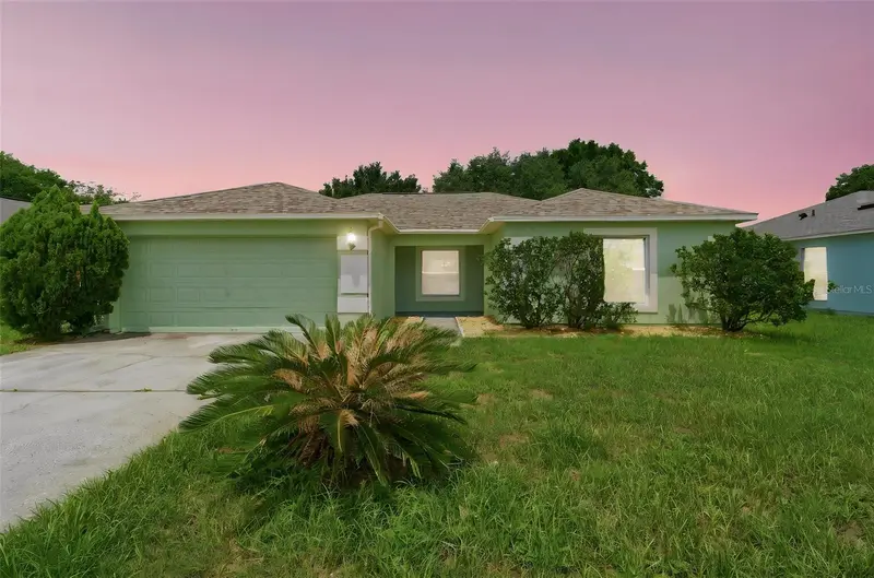 206 N Hawthorne Ave, FL