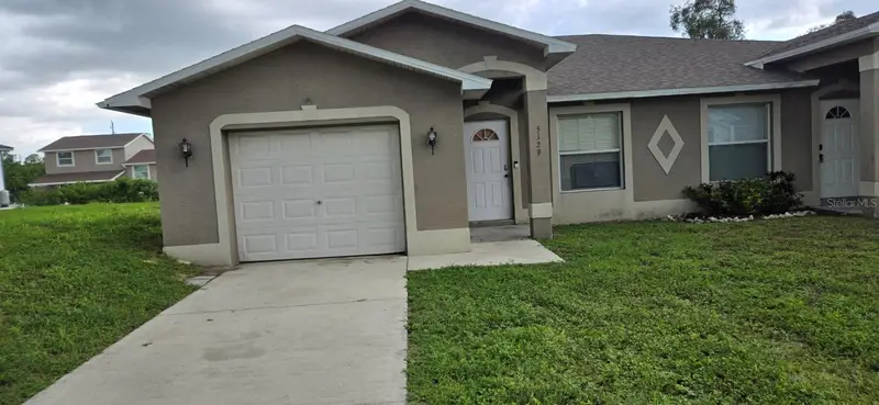 5129 & 5131 25th St Sw, FL