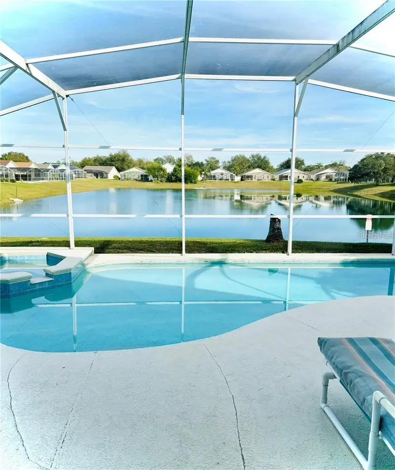 1144 Clear Creek Cir, FL
