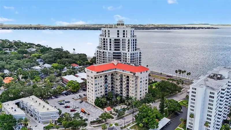 2109 Bayshore Blvd #609, FL