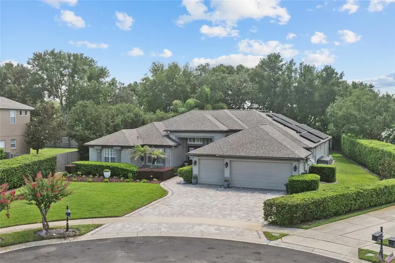 1019 Parkwood Cove Ct, FL