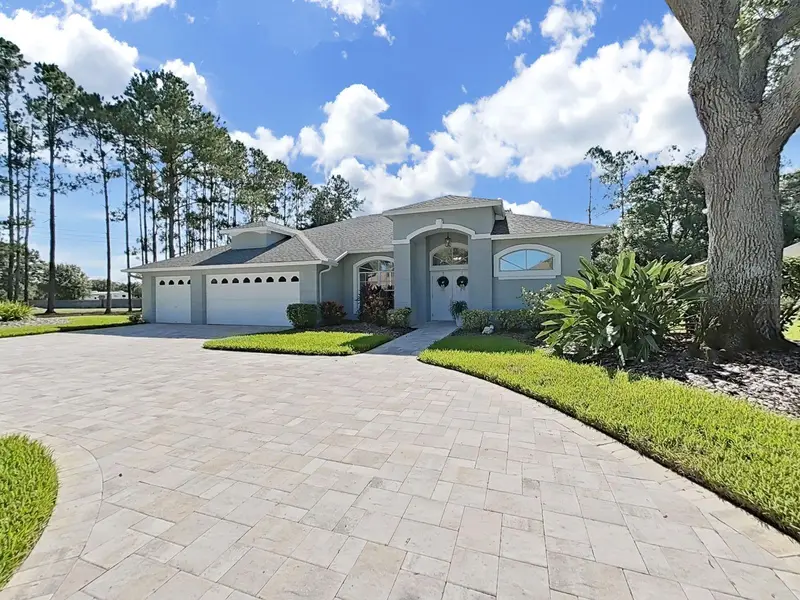 17110 Downs Dr, FL